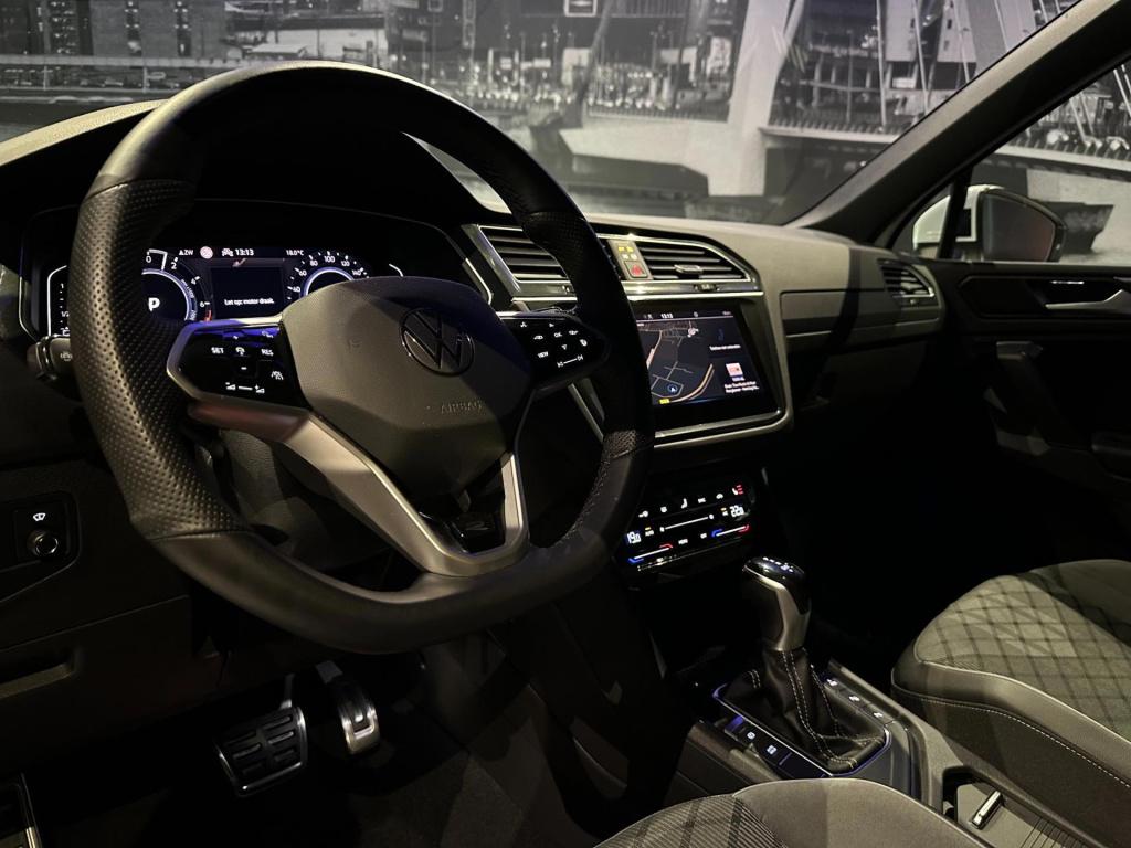 Volkswagen Tiguan 1.4 tsi ehybrid r-line business+*trekhaak*camera*iqlight*