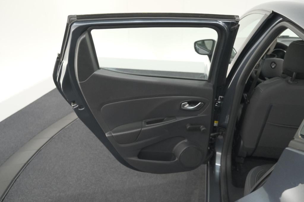 Renault Clio tce 90 zen | navigatie | parkeersensoren | climate control