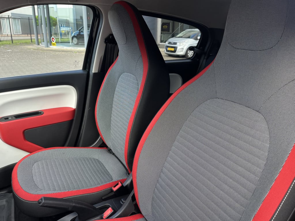 Renault Twingo 1.0 sce intens 57 dkm cruise