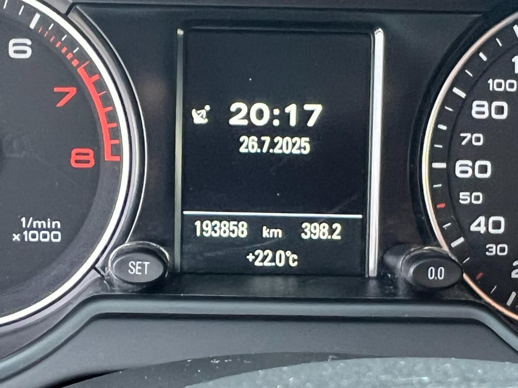Audi Q5 2.0 tfsi quattro s edition, panoramadak, trekhaak enz...
