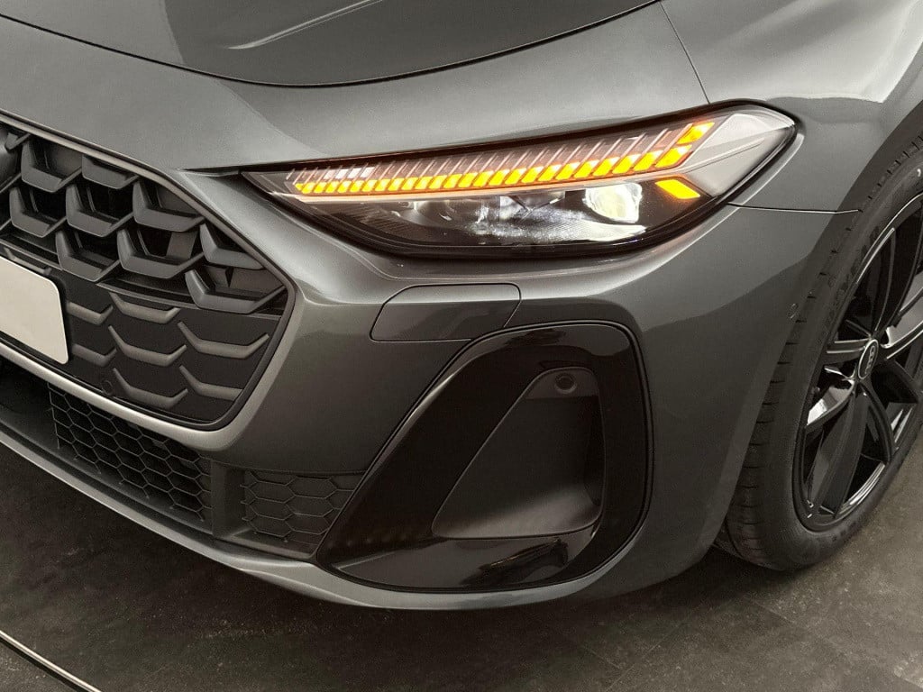 Audi A5 avant s edition 2.0 tfsi e 220 kw / 299 pk avant 7 versn