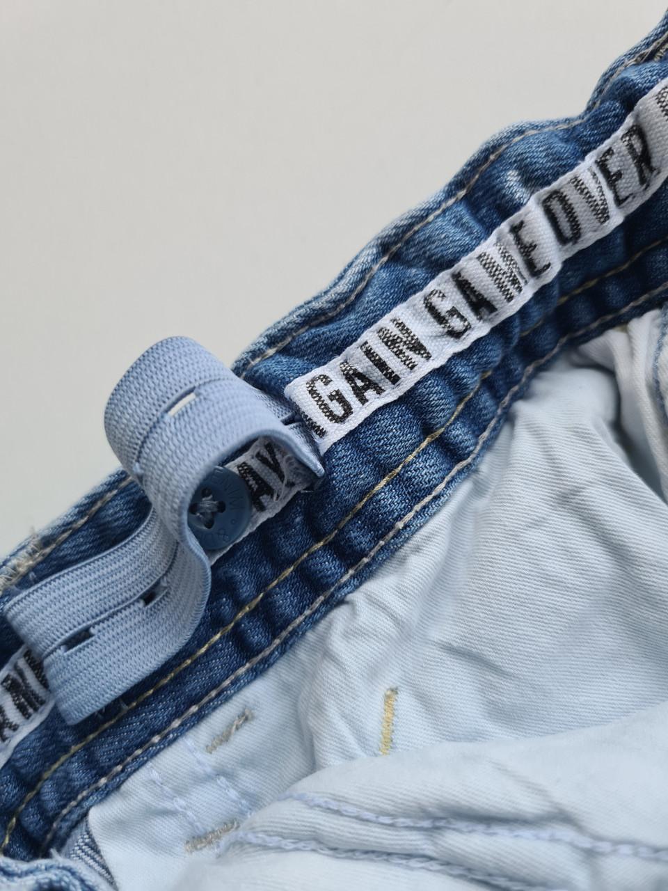 Stoere H&M & Denim spijkerbroek met trendy scheuren  maat 140