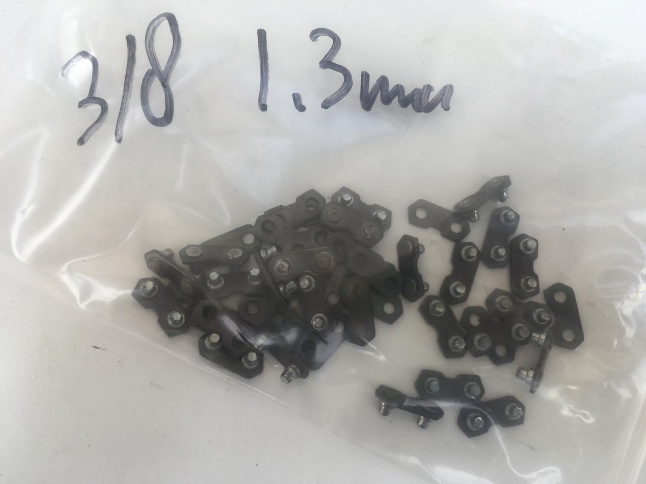 Zaagketting voor wat oudere zagen steek 3/8 dikte 1,3mm  halfhaaks