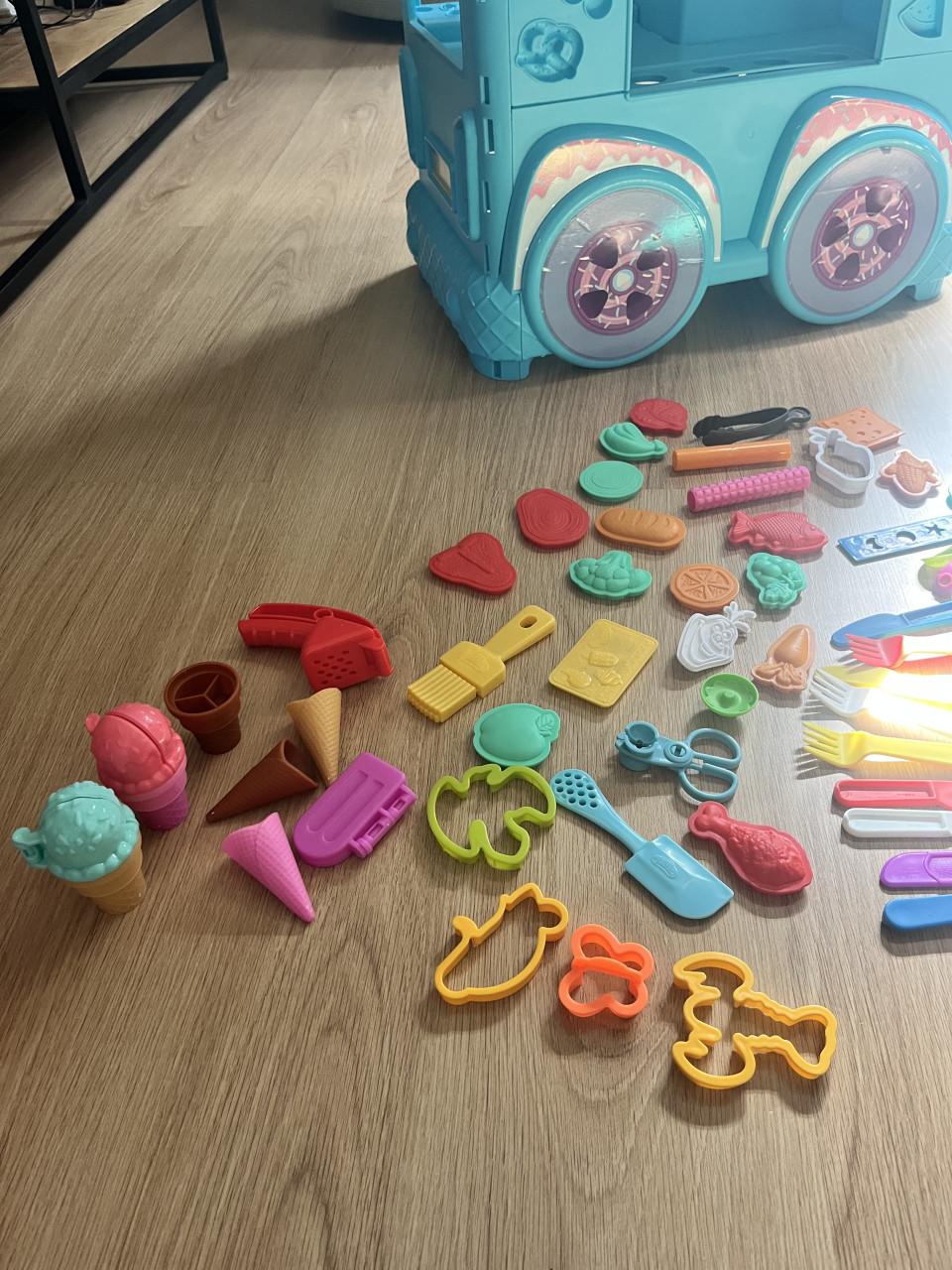 Play-Doh ijskar met accessoires