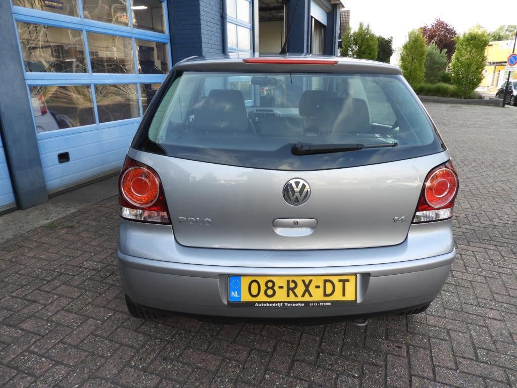 Volkswagen Polo 1.4-16v turijn