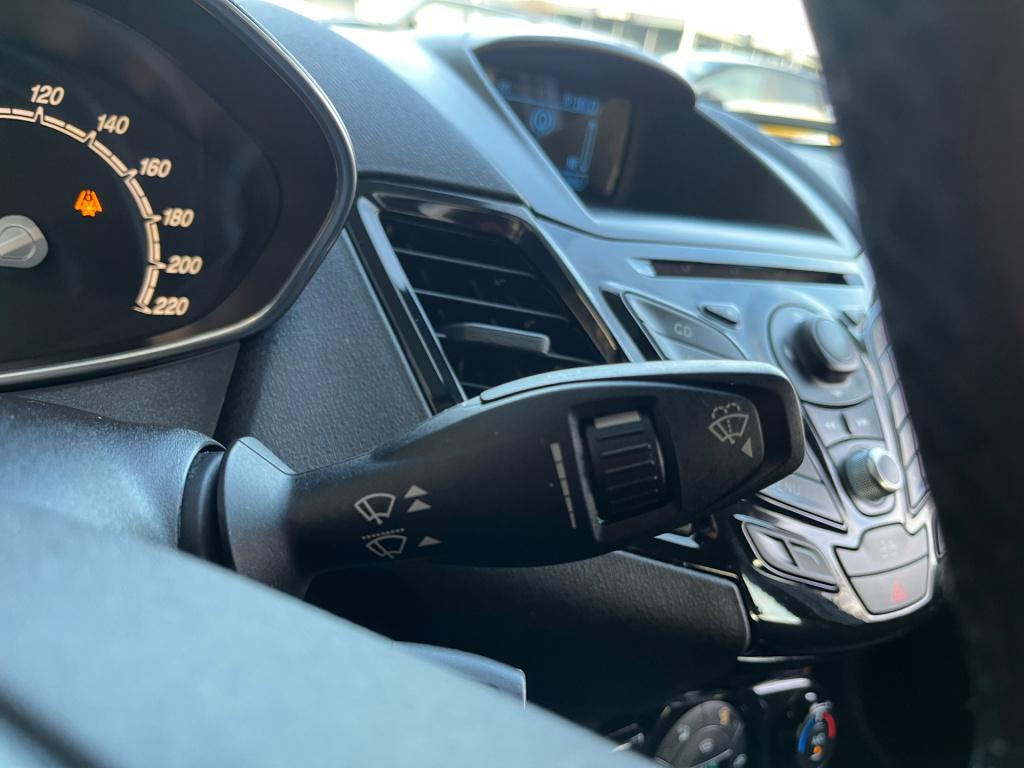 Ford Fiesta 1.0 ecoboost titanium|rijklaar