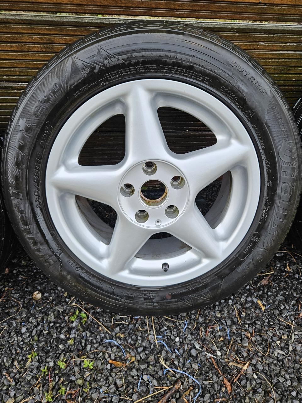 16 inch originele Audi velgen met banden