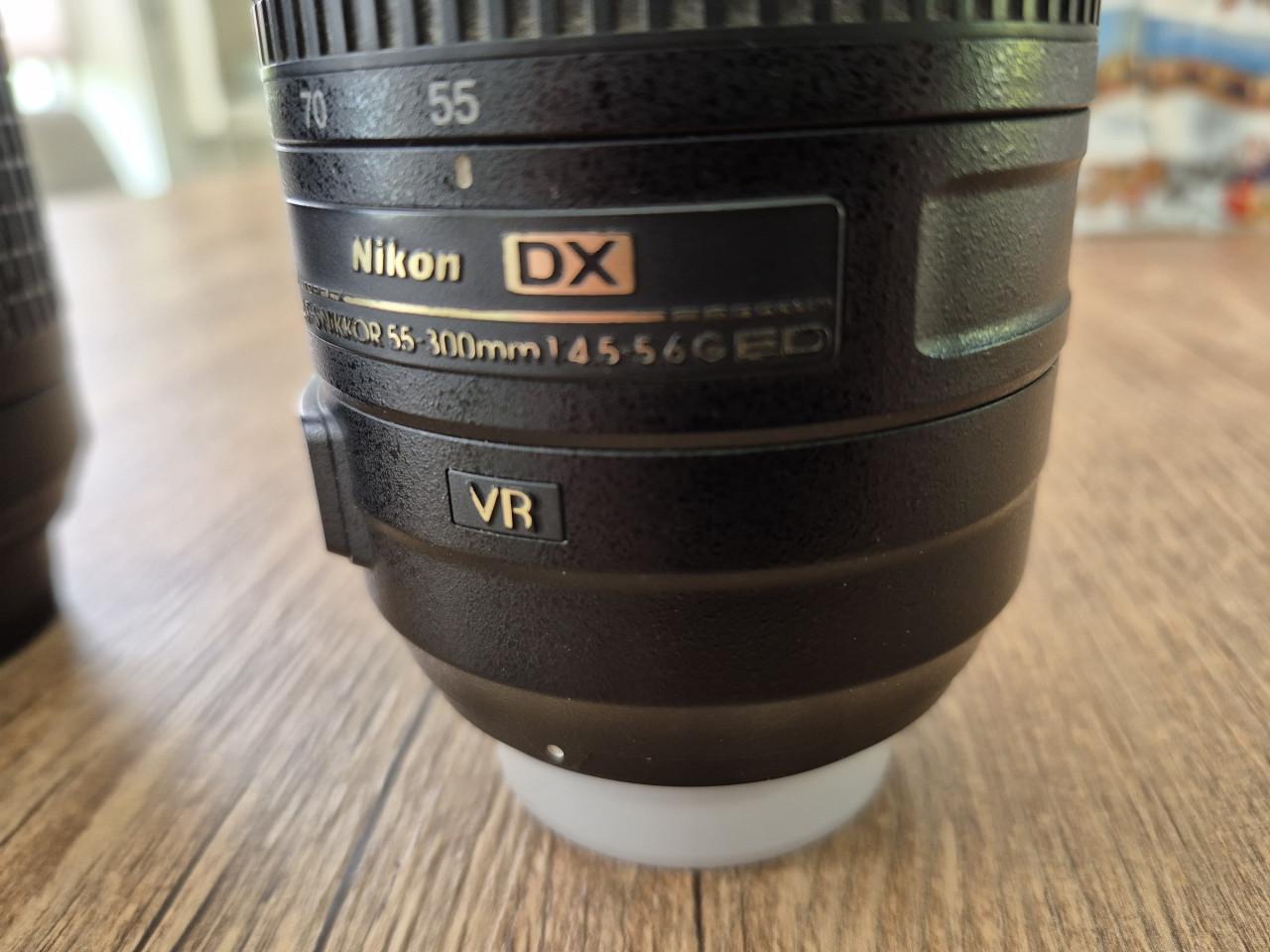 Nikon camera en lenzen Gereserveerd