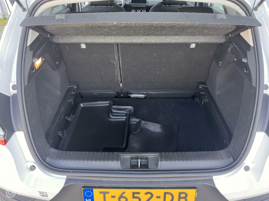 Renault Captur 1.3 tce 140 intens i achteruitrijcamera + pdc