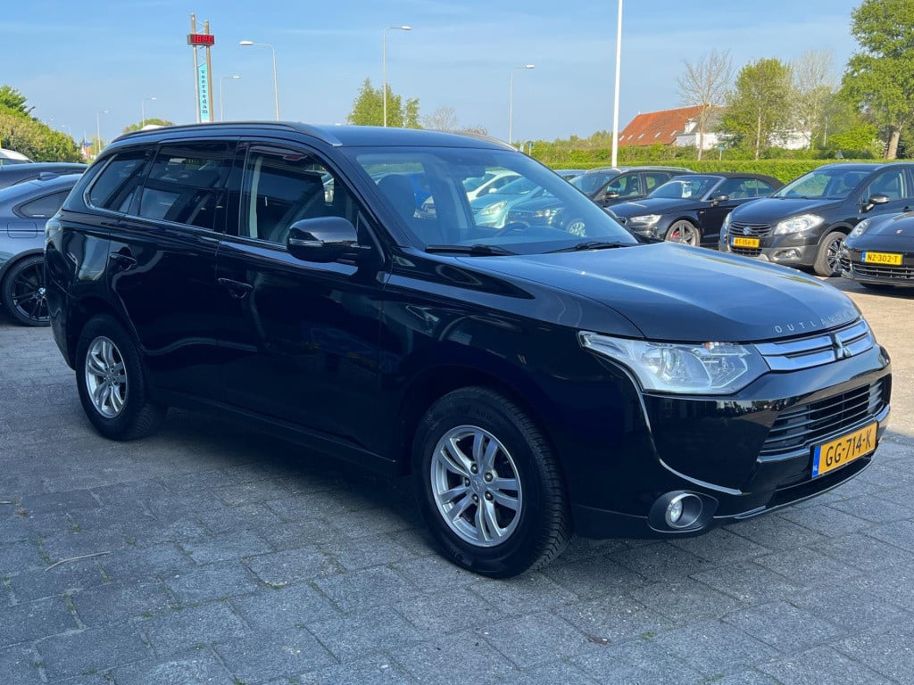 Mitsubishi Outlander 2.0 business edition 7 persoons