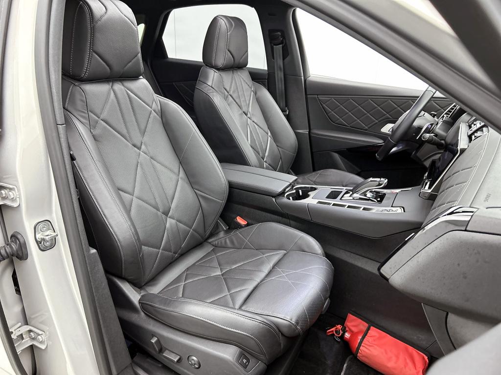 Ds Ds 7 e-tense 300pk automaat 4x4 rivoli | rijklaar | panoramadak | stoelk