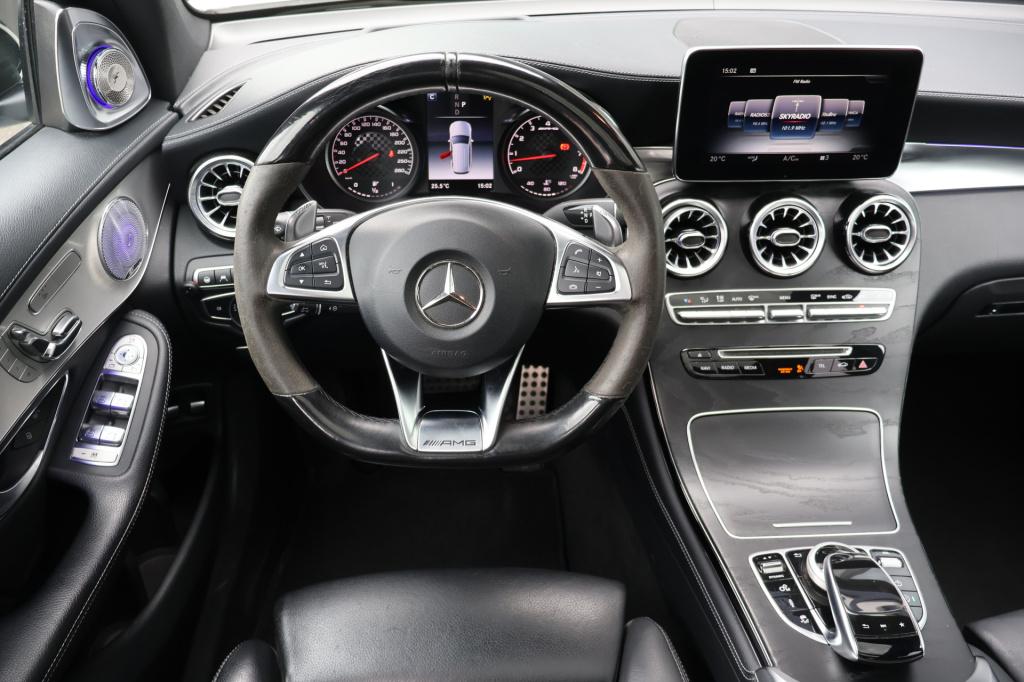 Mercedes-Benz Glc amg 43 4matic 367 pk i luchtvering i airmatic i panoramad