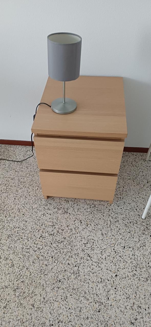 Onderstel bed lattenbodem plus nachtkastje