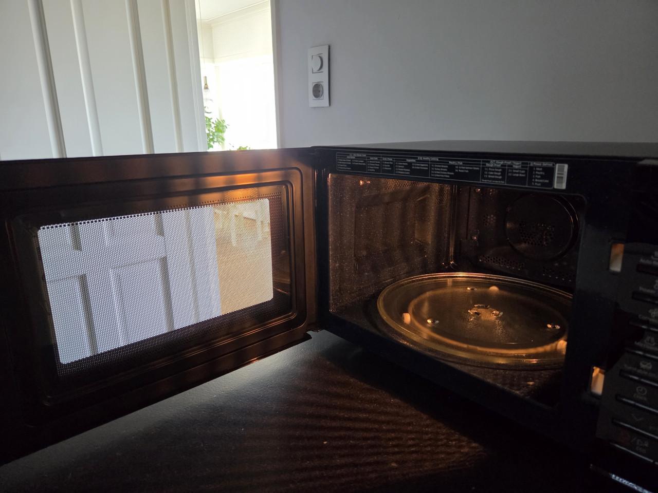 Samsung Smart Oven – Magnetron, Grill & Heteluchtoven in één!