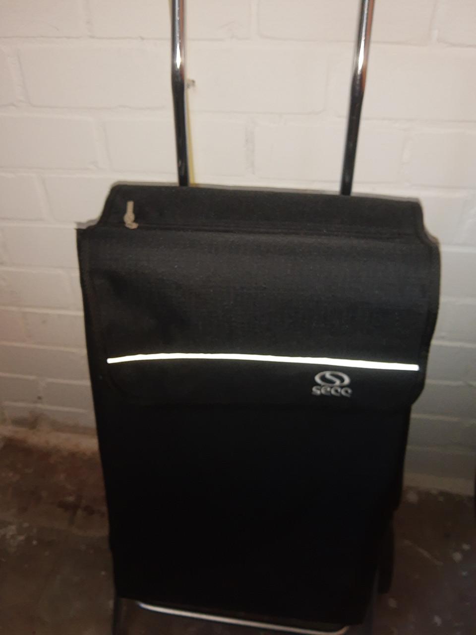 Zwarte boodschappen troley  15 euro