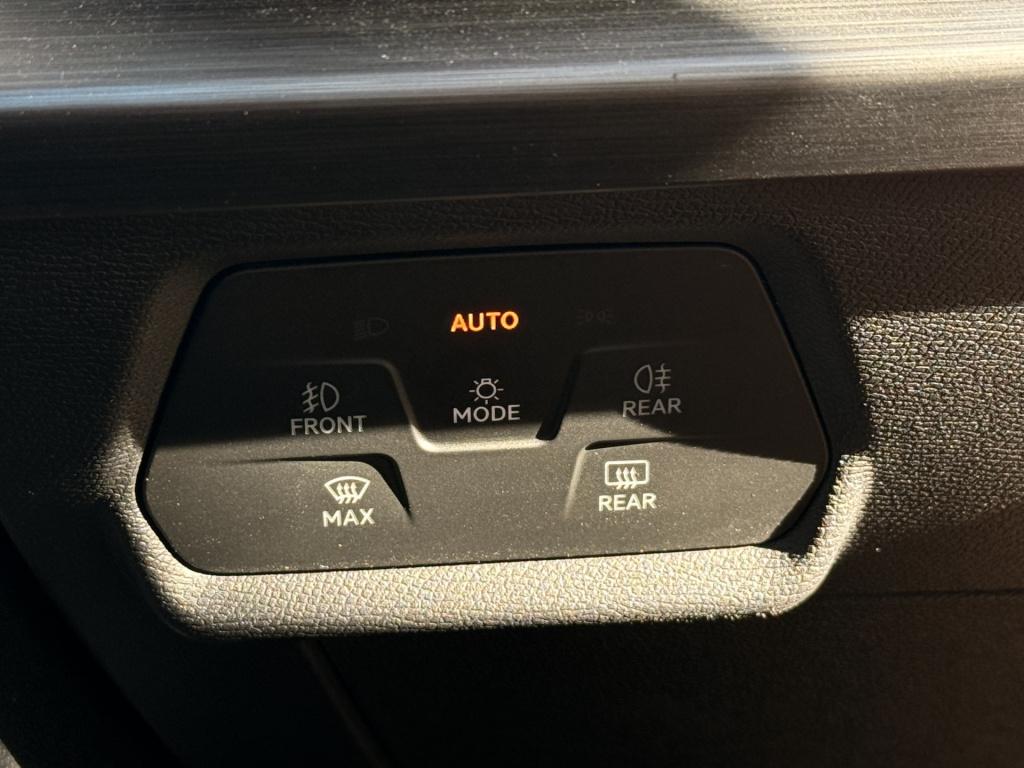 Cupra Formentor 1.5 tsi | beats | acc | achteruitrijcamera | stuur / stoelv