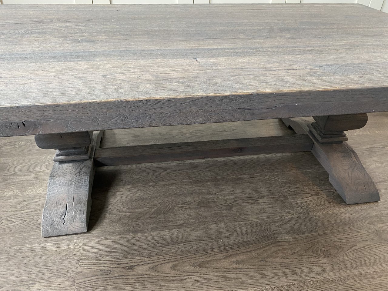 (klooster) Salon tafel
