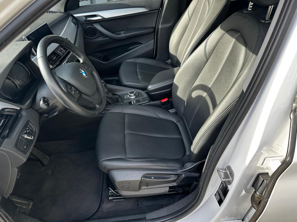 BMW X1 s drive 18i leder | navi | 17" lm