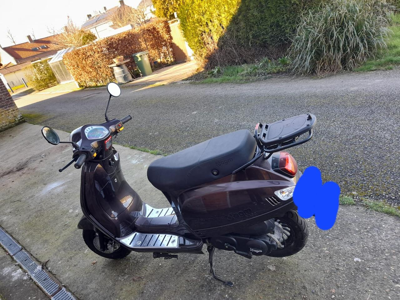 Scooter rijklaar met maar 98.6 km erop
