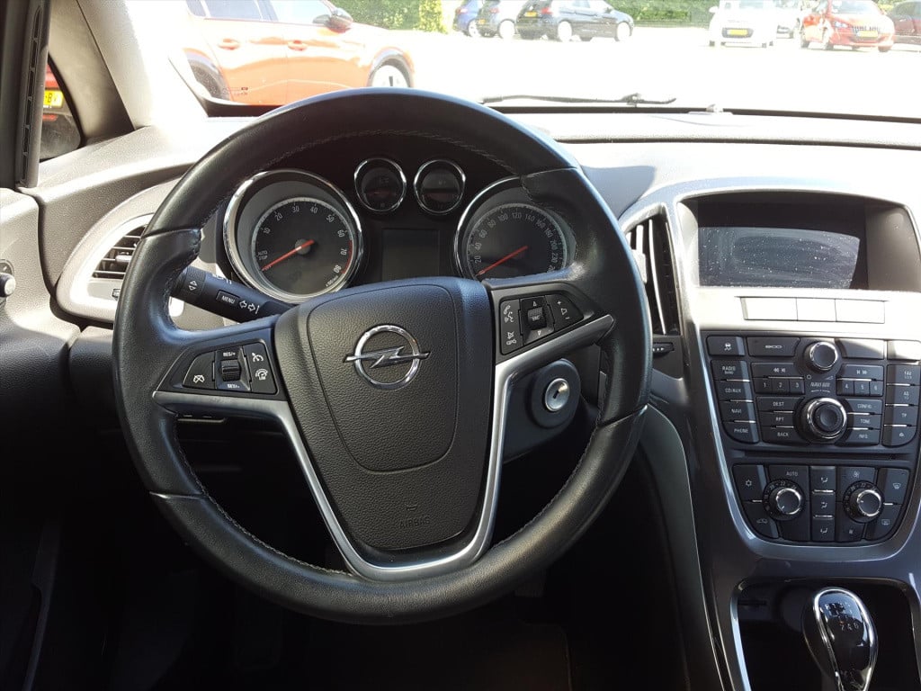 Opel Astra 1.4 turbo ecotec 140pk sport navigatie | trekhaak | cruise & cli