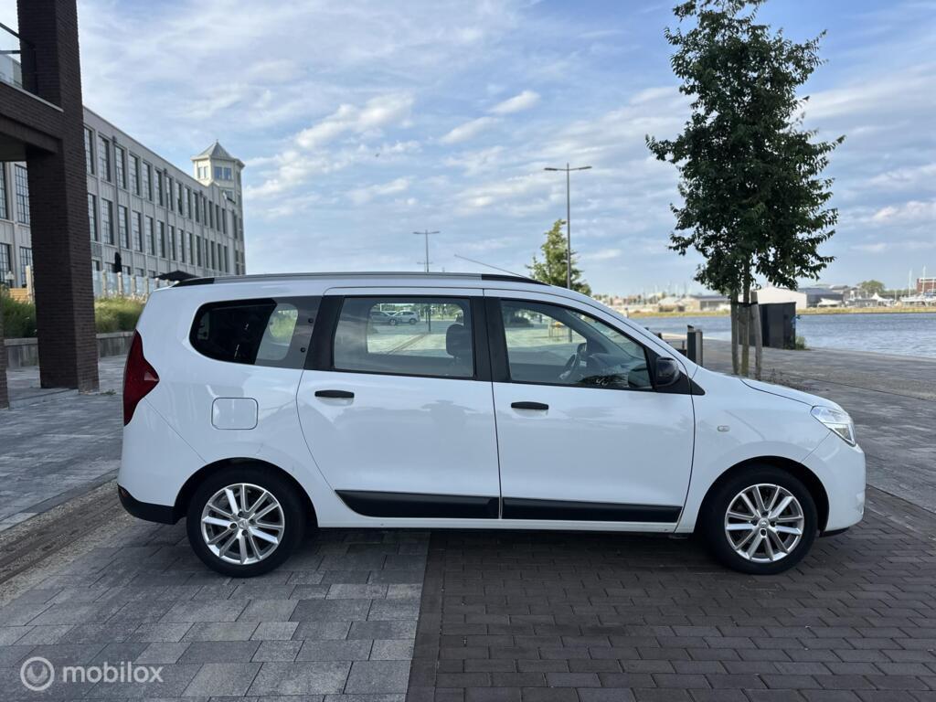 Dacia Lodgy 1.3 TCe km141.011 Nap Lauréate 7persoons Airco BJ2019