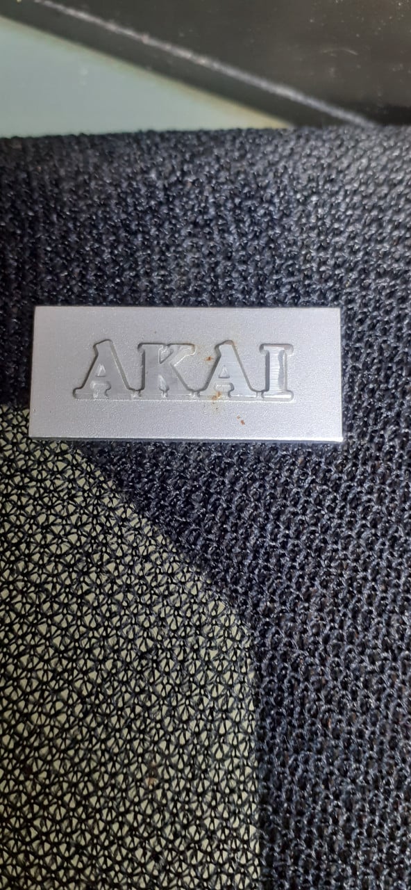 Akai vintage speakers SR-1100