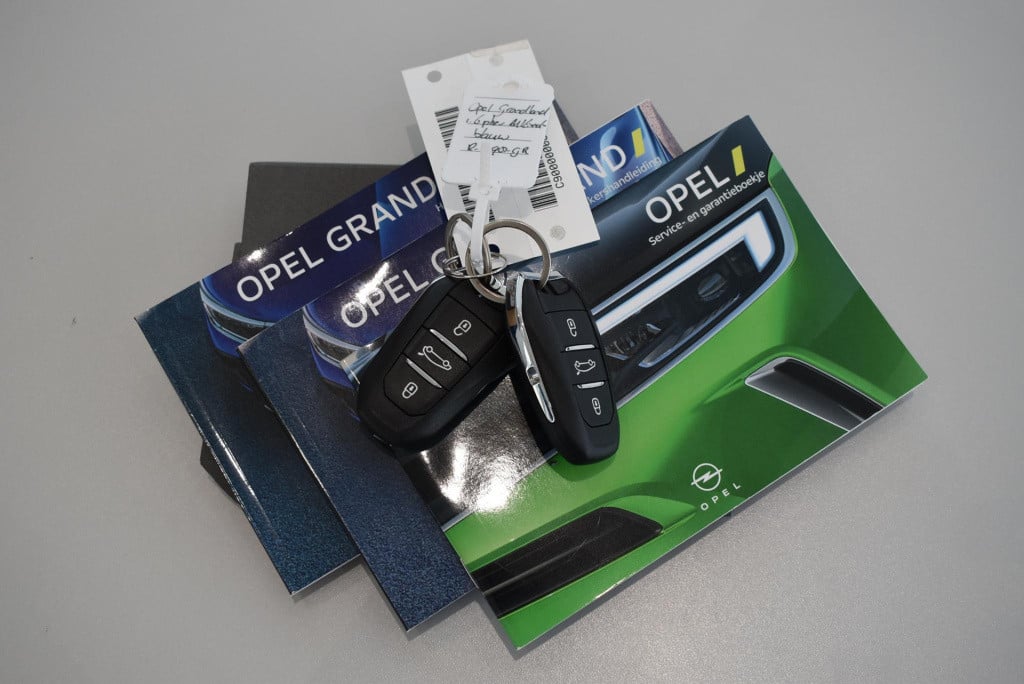 Opel Grandland 1.6 turbo plug-in hybrid ultimate | leder | winterpakket | e