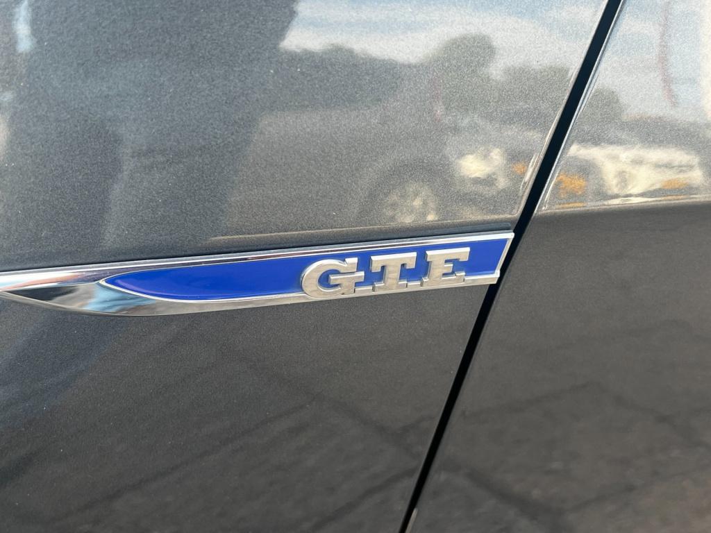 Volkswagen Golf 1.4 tsi phev gte elektr. schuif/kanteldak, winterpakket enz