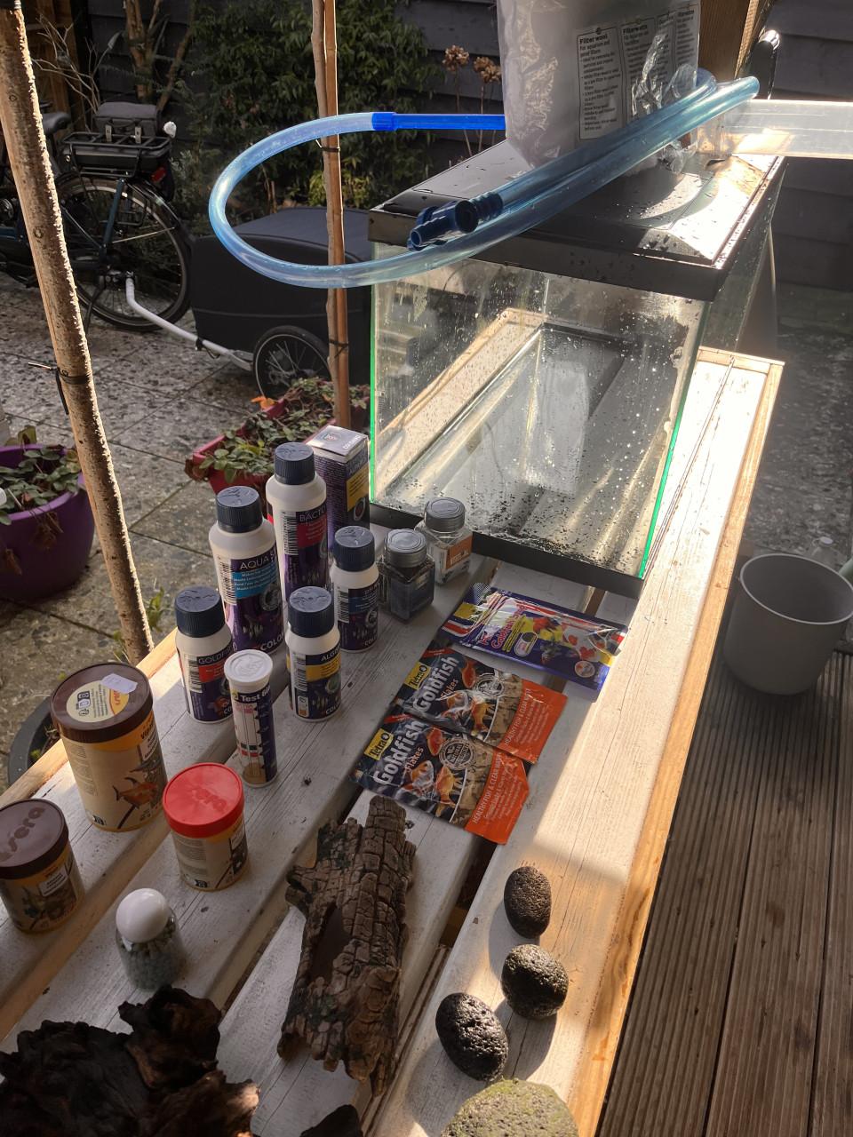 Superfish aquarium inclusief toebehoren