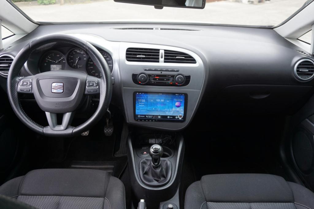 Seat Leon 1.4 tsi reference airco / navi / cruise / camera / stoelverw. / c