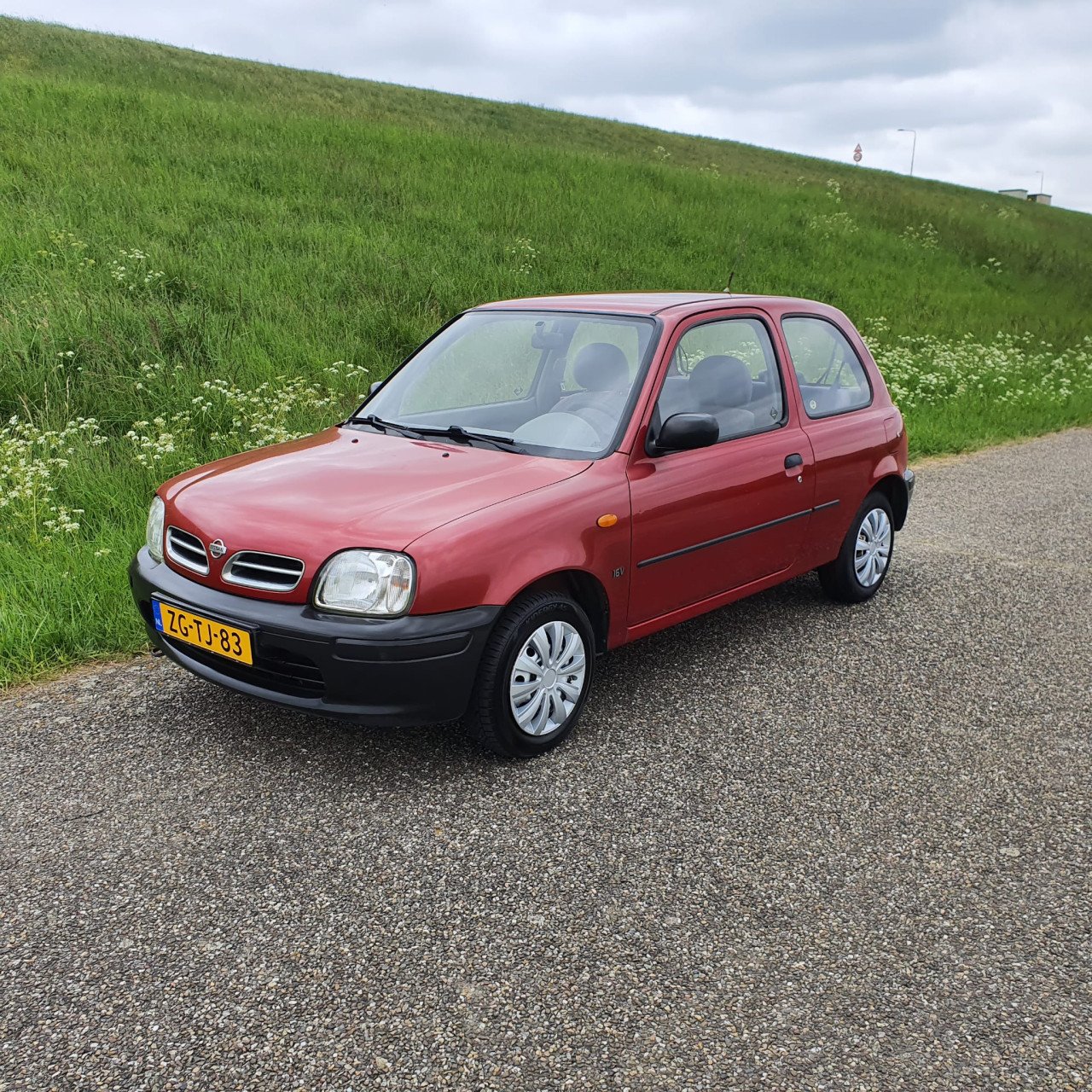 Nissan Micra 1.0 Gi