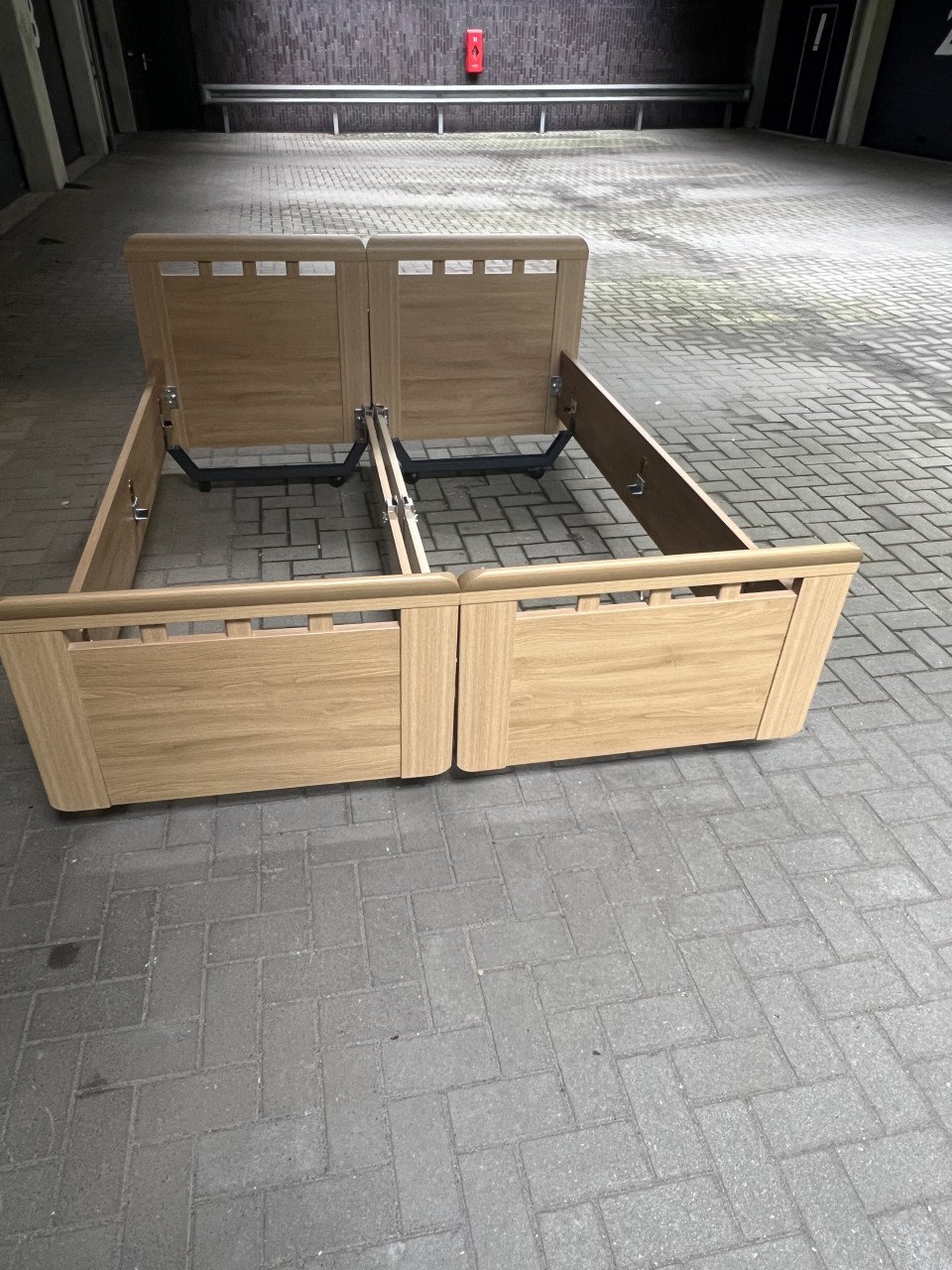 Bed 2 persoons 160x200 cm