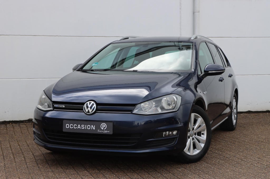 Volkswagen Golf variant 1.0 tsi connected series