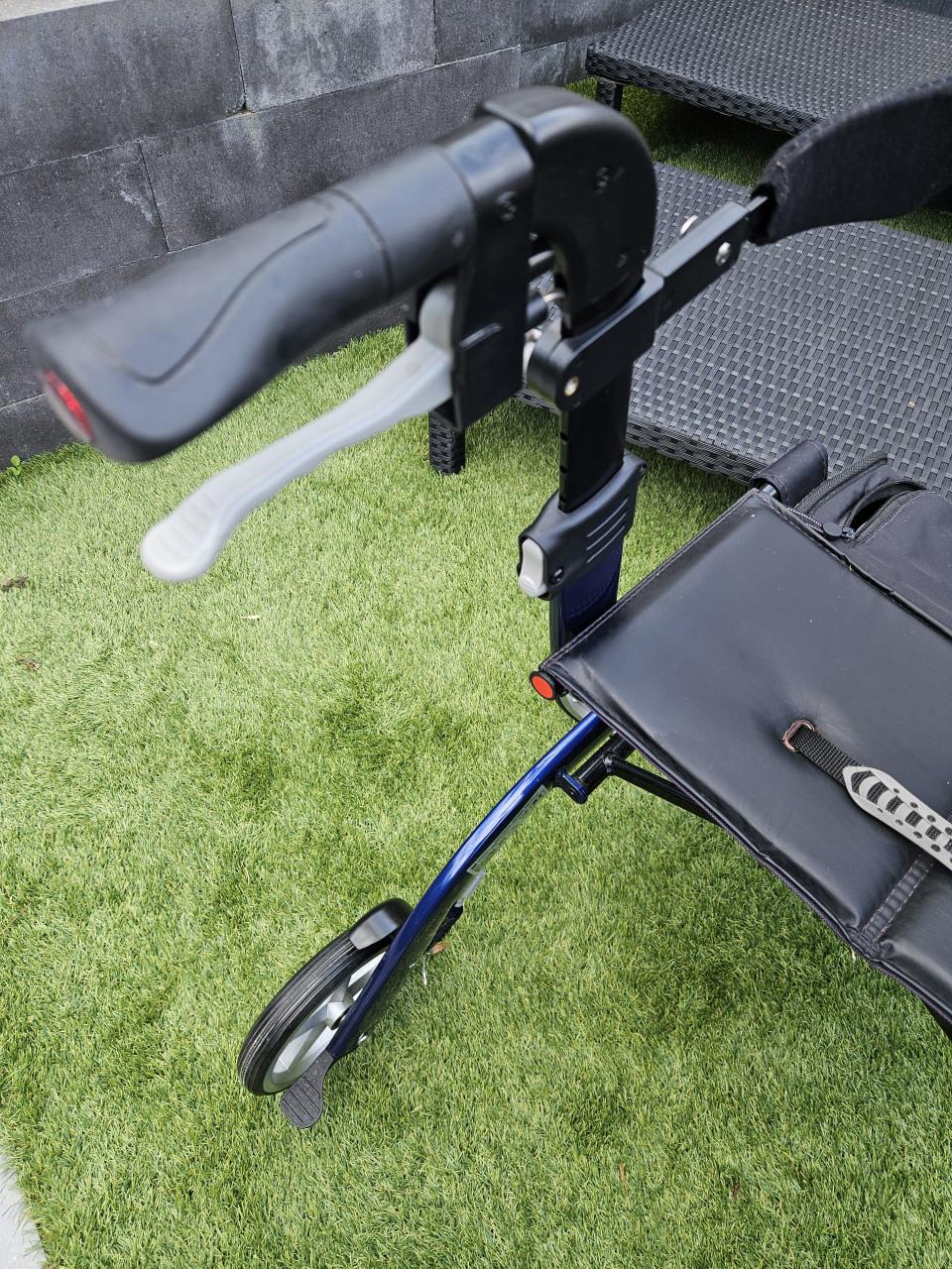 ZGAN Travixx Deluxe Rollator Donkerblauw MAAT S