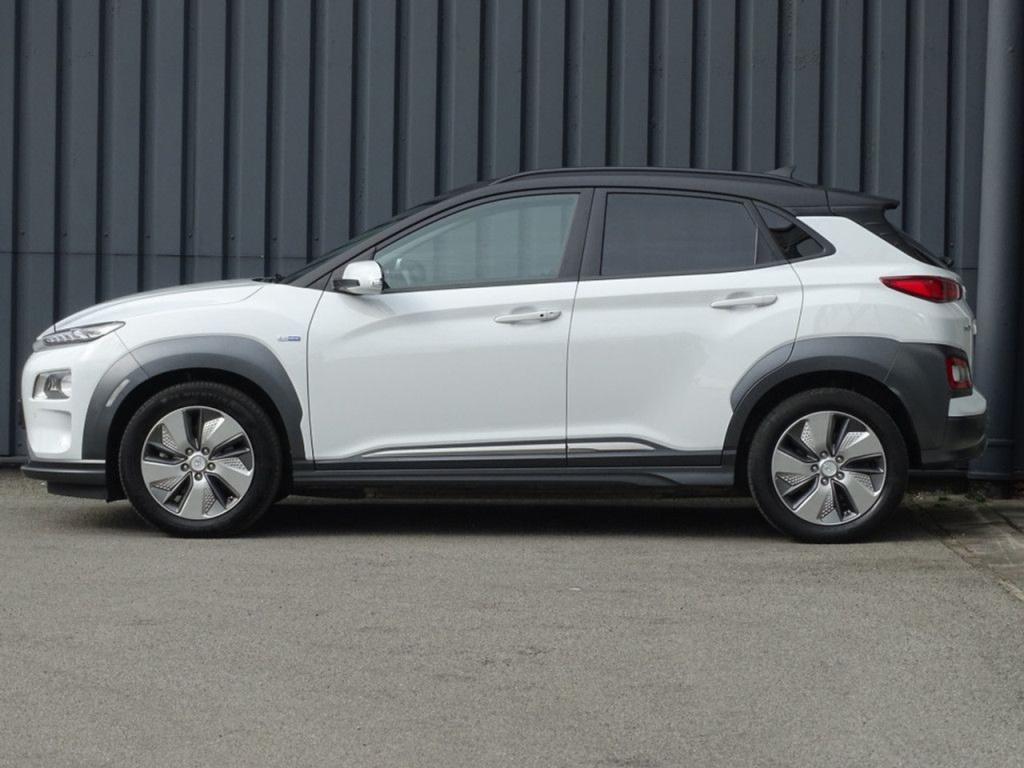 Hyundai Kona ev premium 64 kwh led | stoelkoeling | hud | pdc