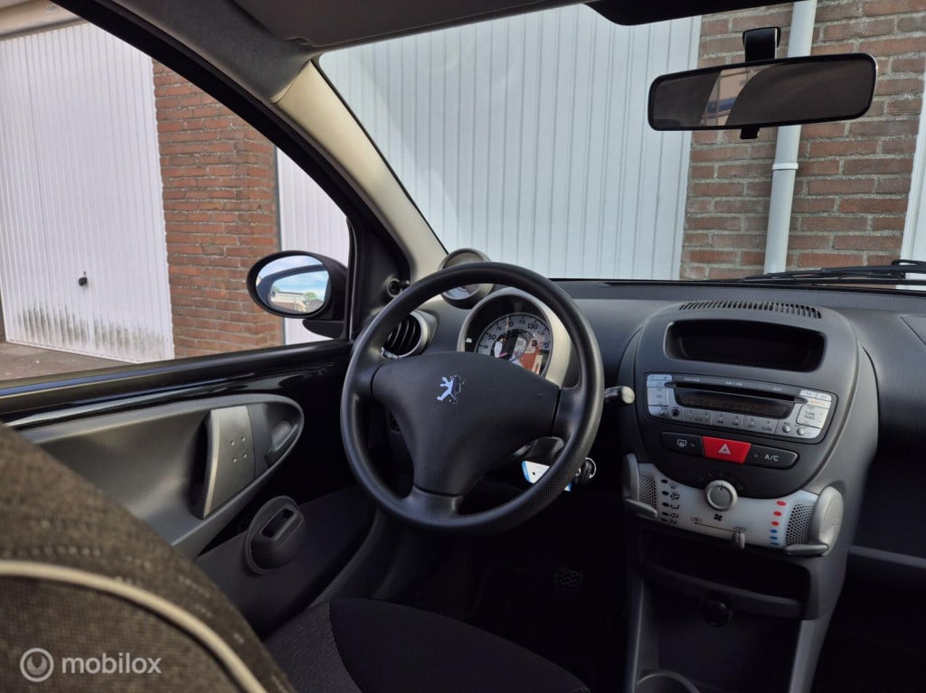 Peugeot 107 1.0-12v xs automaat / 1e eigenaar / origineel nl