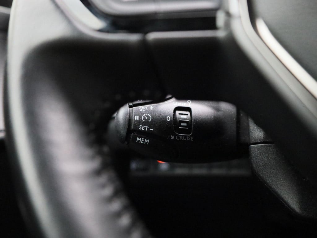 Peugeot 208 1.2 puretech active | apple carplay/android auto | airco | navi