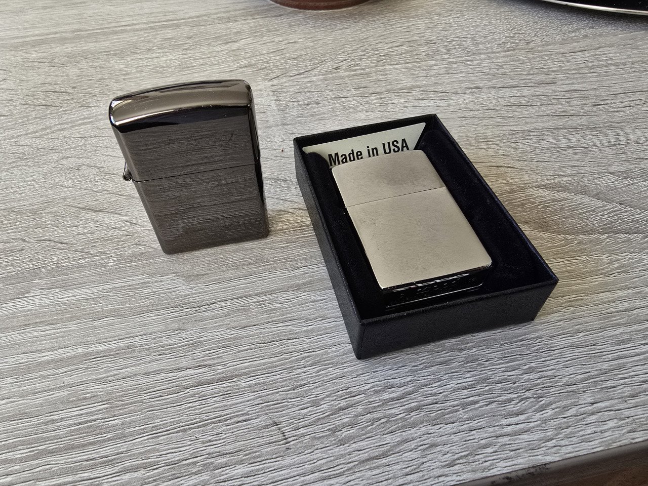 Te koop 3 zippo's
