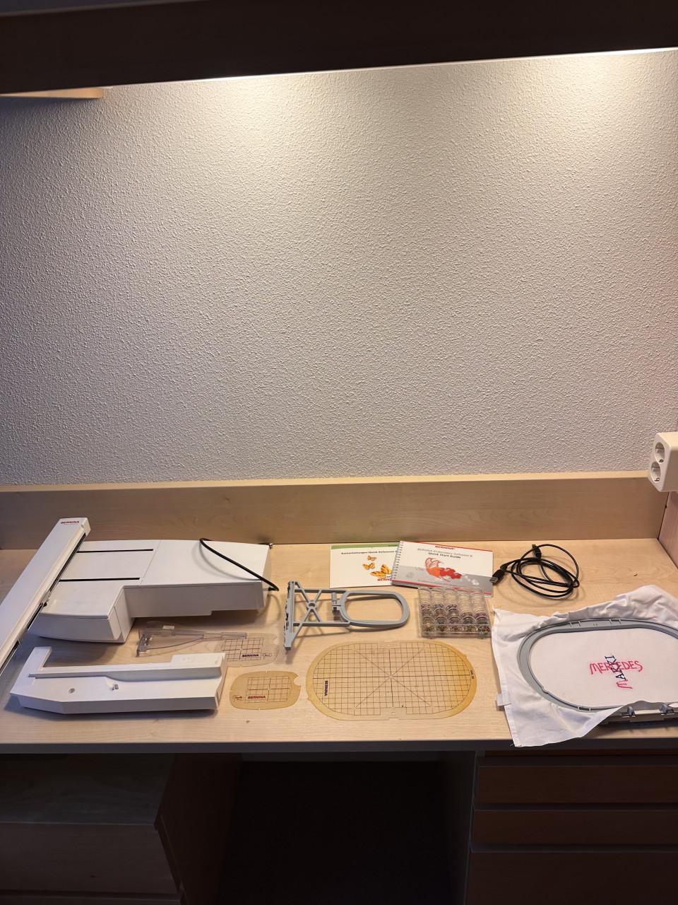 Bernina Arista 730 borduurnaaimachine met borduurmodule