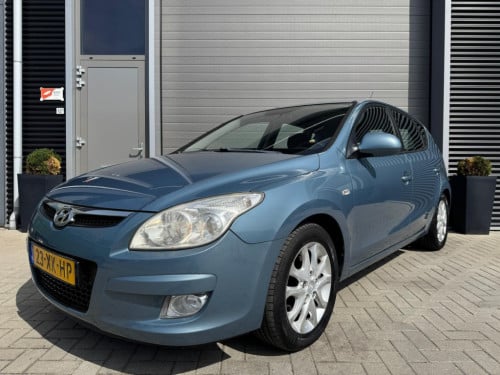 Hyundai I 30 1.6i dynamic luxe/156.000/nap/vol jaar apk/airco