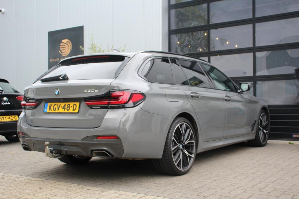 BMW 5 Serie touring 530e m-sport - 292 pk - berninagrau - trekhaak - applec