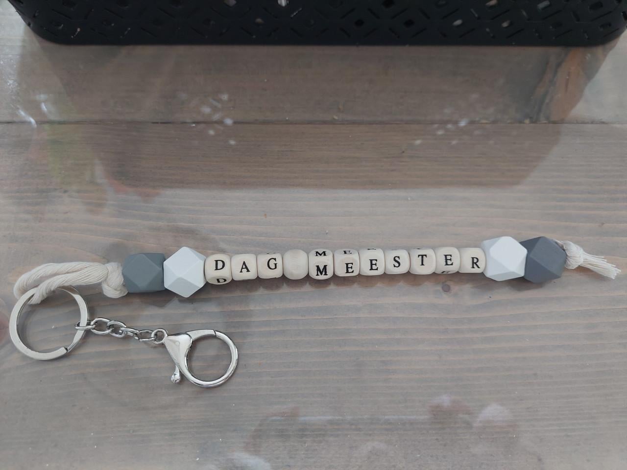 Nieuwe tassenhanger meester
