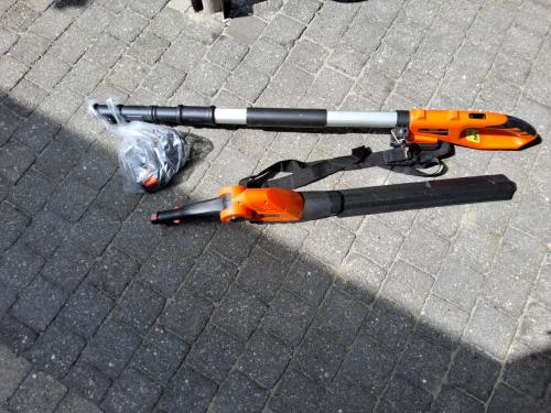 Telescoop Heggenschaar met 2 accu,s