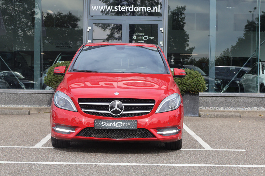 Mercedes-Benz B-Klasse 180 ambition | spiegelpakket | nightpakket | zitcomf