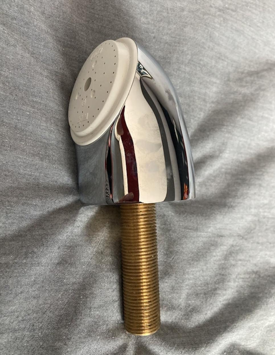 Rada vandalismebestendige douchekop. Nieuw maar niet meer in de