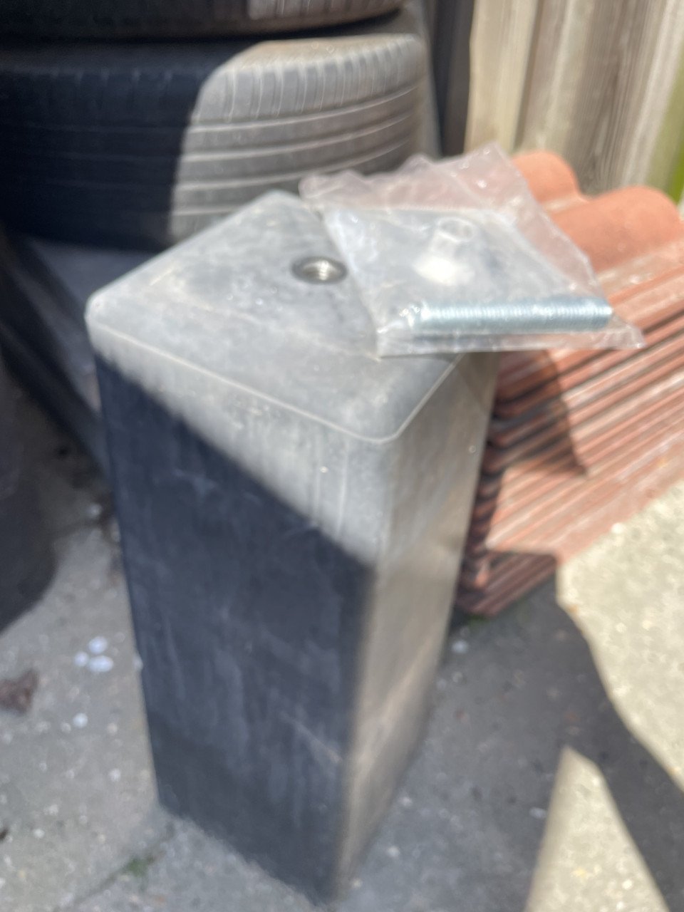 Douglas balk + betonpoer