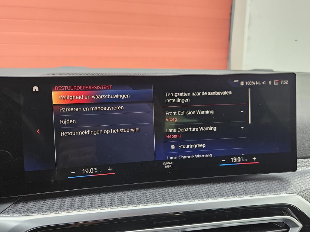 BMW 3-serie touring 330e m-sport | acc | carplay | camera