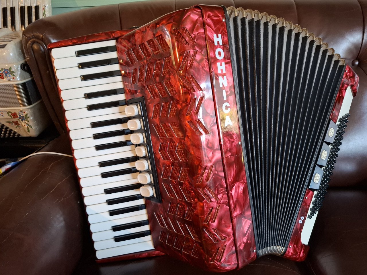 ACCORDEON HOHNICA 96