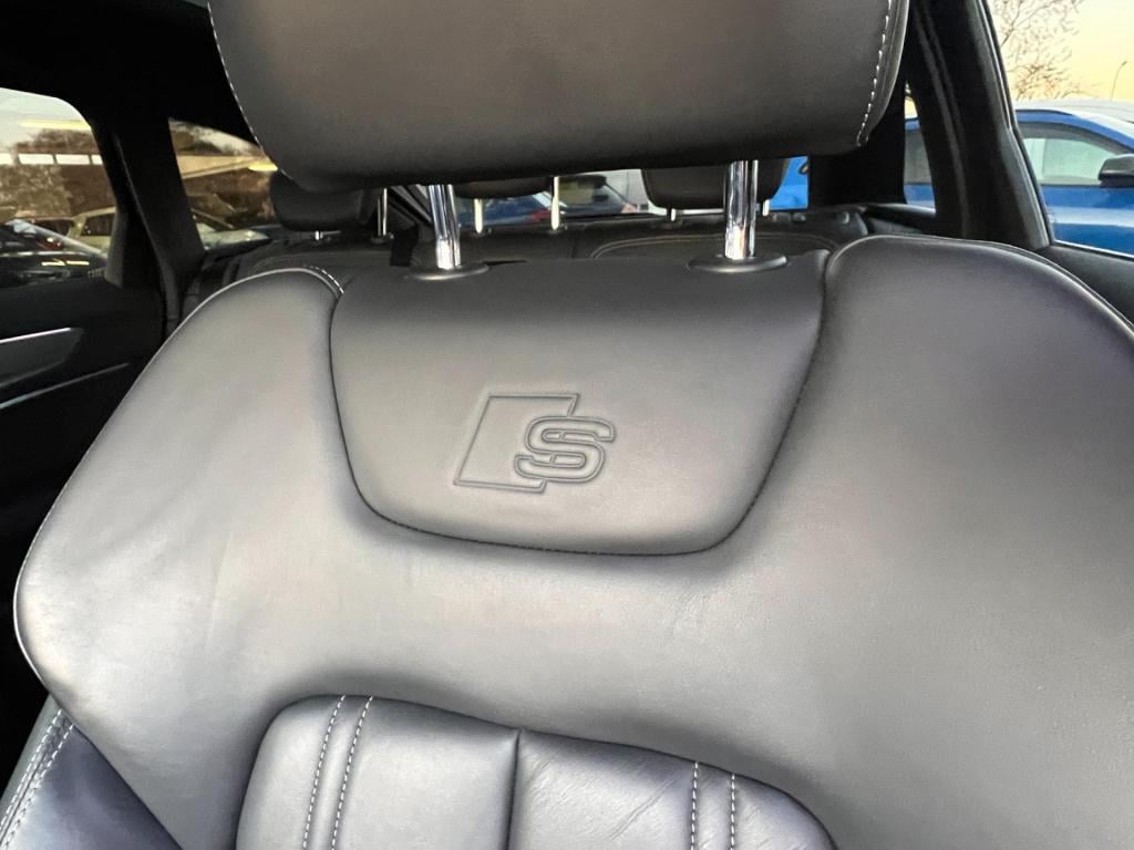 Audi A6 avant 55 tfsi e quattro competition s-line full options!!