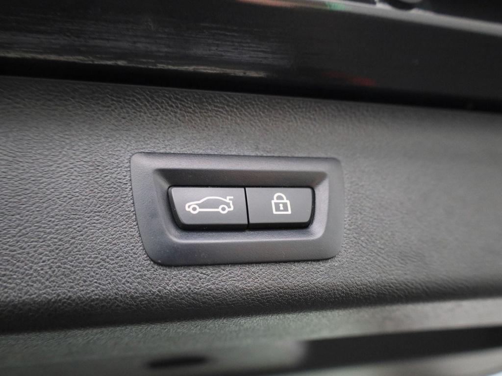 BMW 5 Serie touring 520e business edition plus | automaat | panoramadak | c